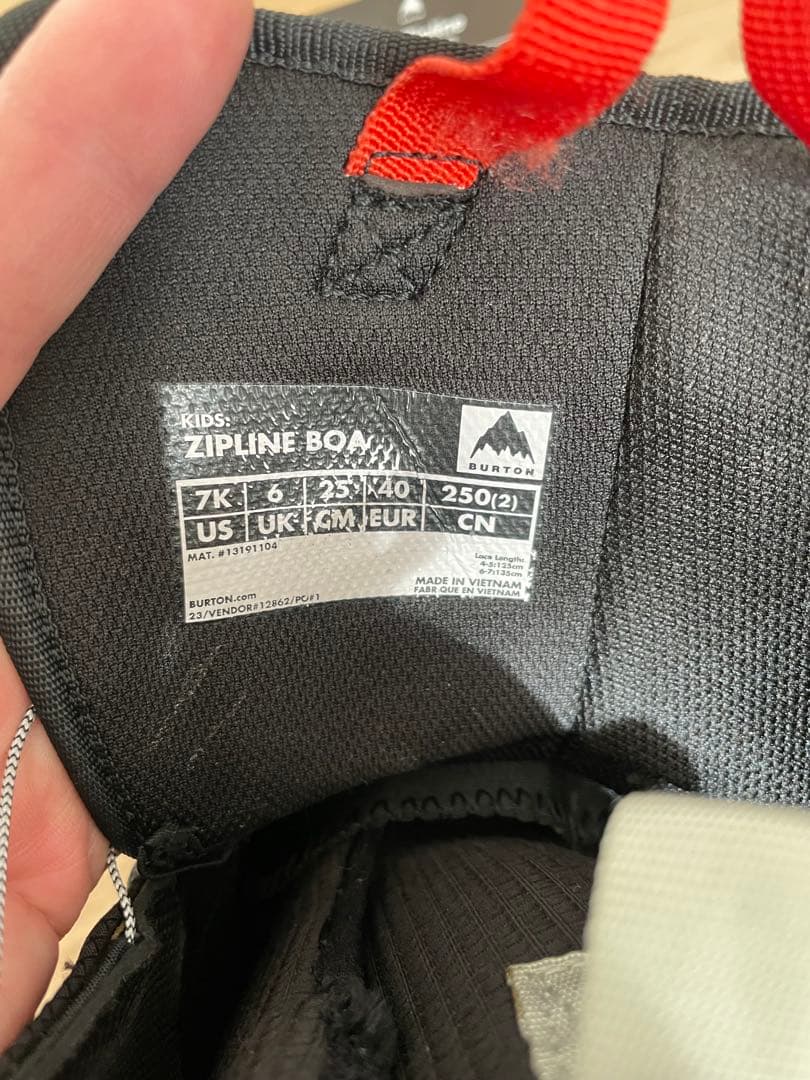 バートンジュニアスノーボードブーツジップライン25センチ