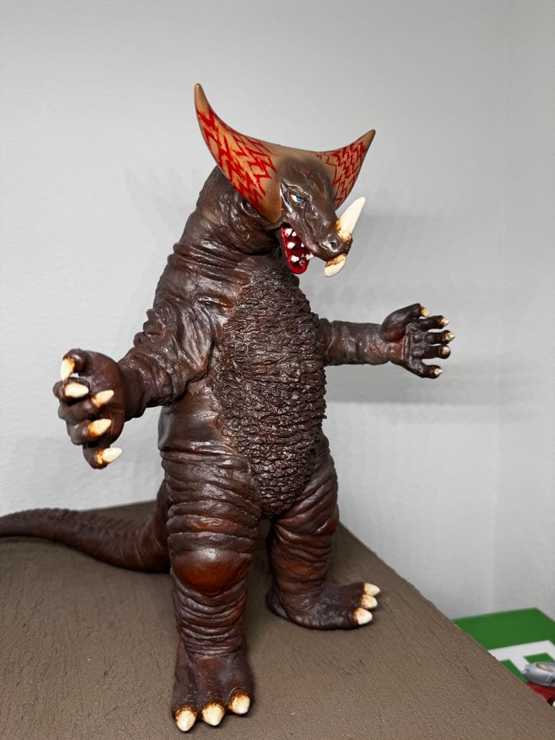 ビリケン　ゴモラ　塗装完成品　改造　30cm