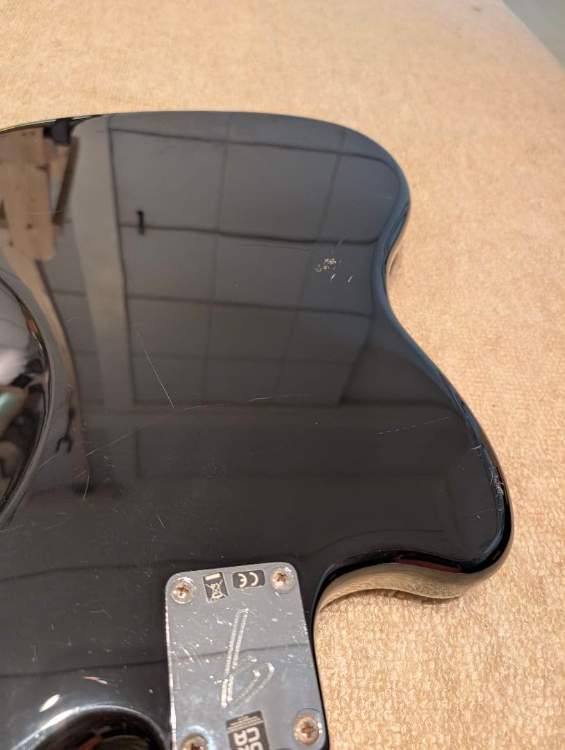 Fender Vintera II 70s Jaguar　フェンダー