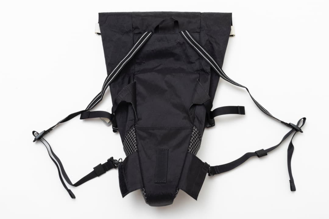 RawLow Mountain Works サドルバッグ