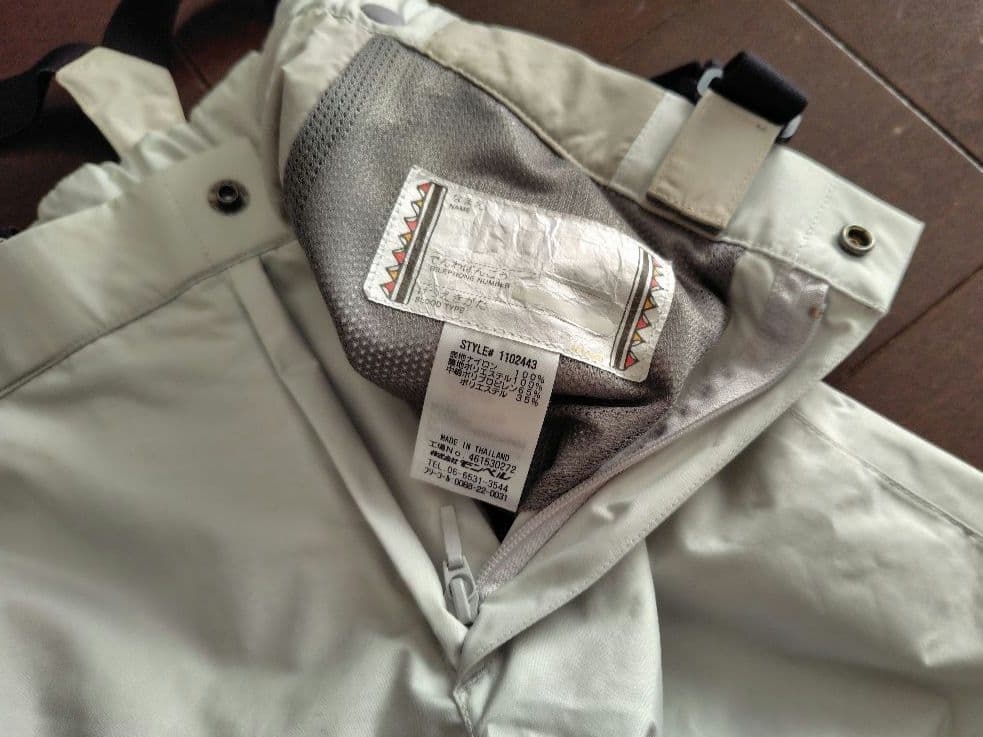 モンベル　スキーウェア　キッズ　120cm mont-bell　上下セット