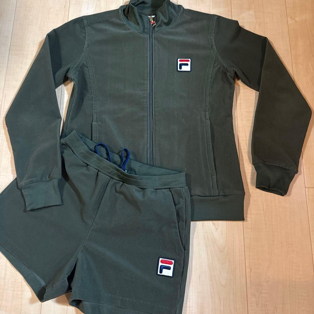 FILA オリーブグリーン ジャケットとショートパンツセット