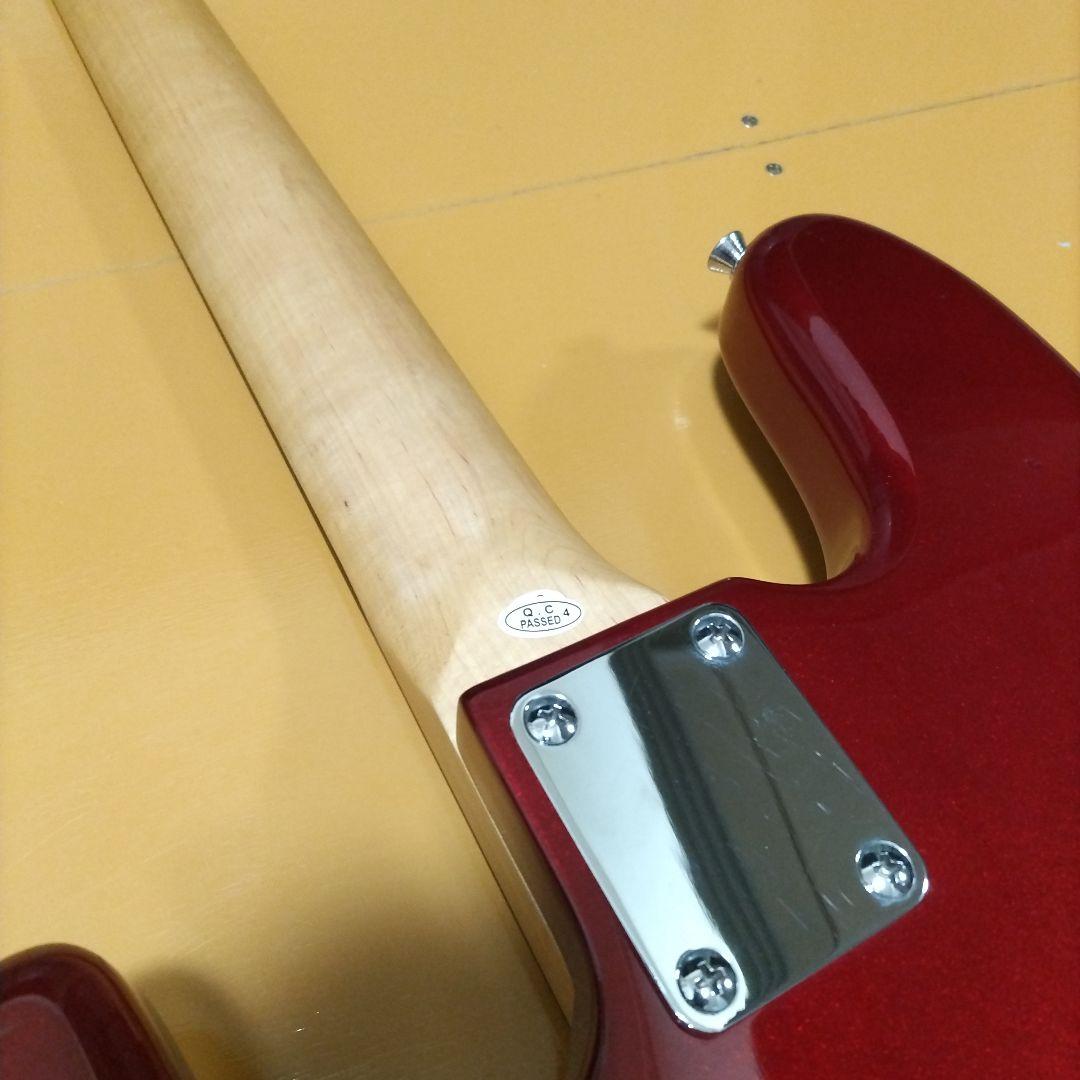 Pnoto Gaanic ジャズベース メタリックレッド