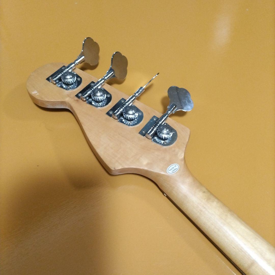 Pnoto Gaanic ジャズベース メタリックレッド