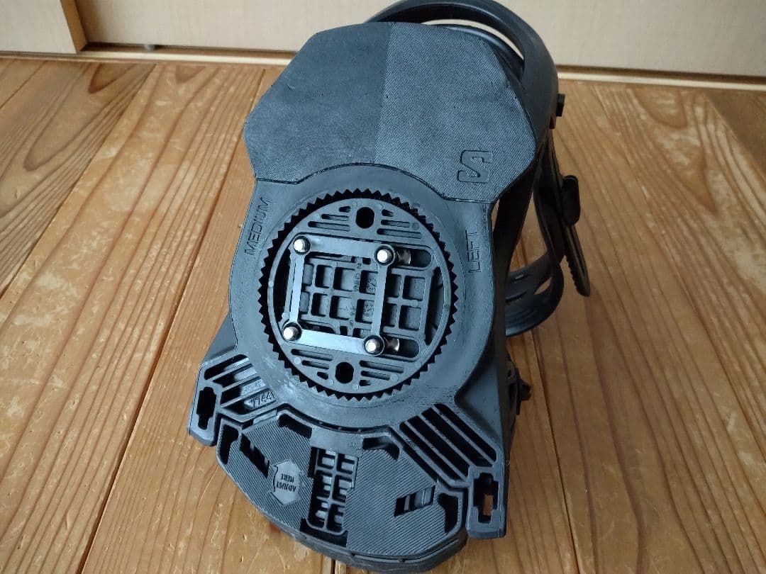 23-24 SALOMON RHYTHM サロモン リズム Mサイズ