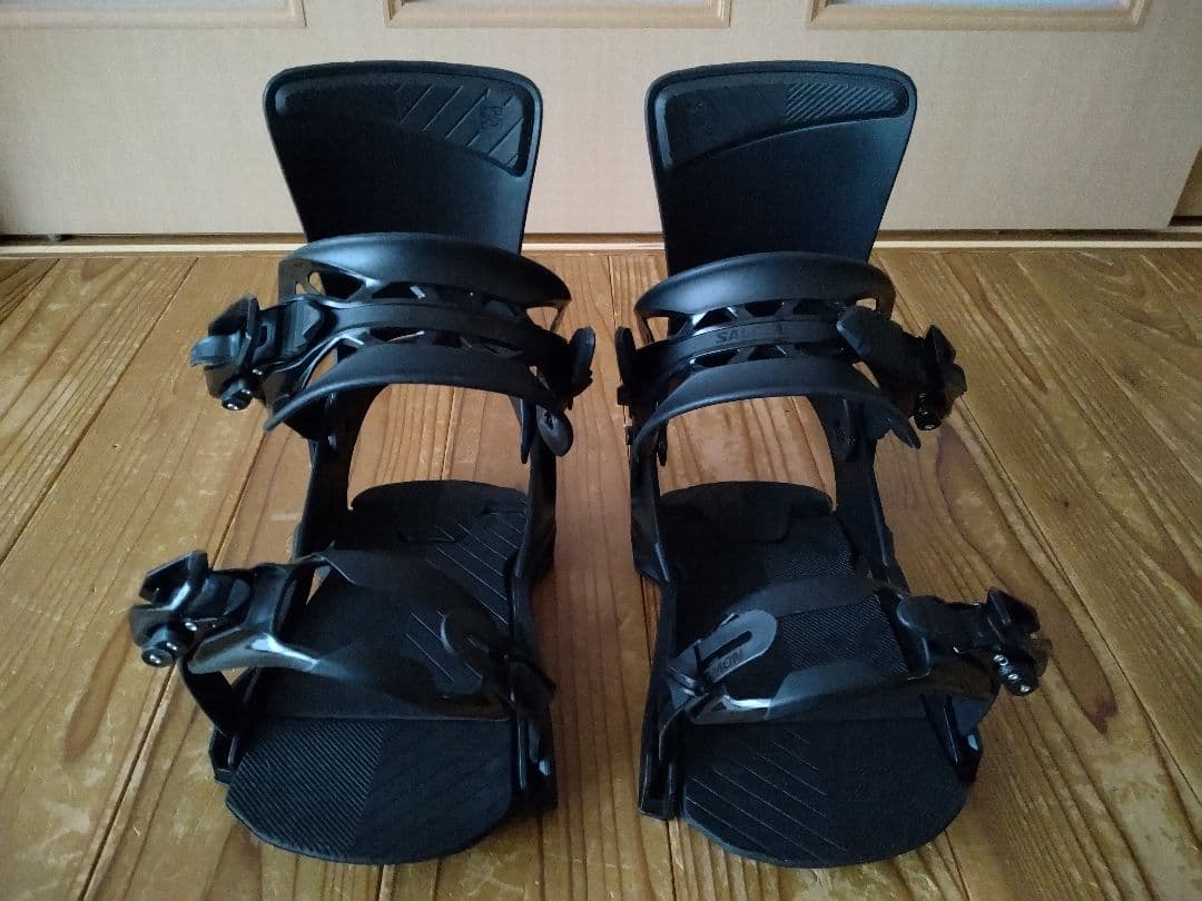 23-24 SALOMON RHYTHM サロモン リズム Mサイズ