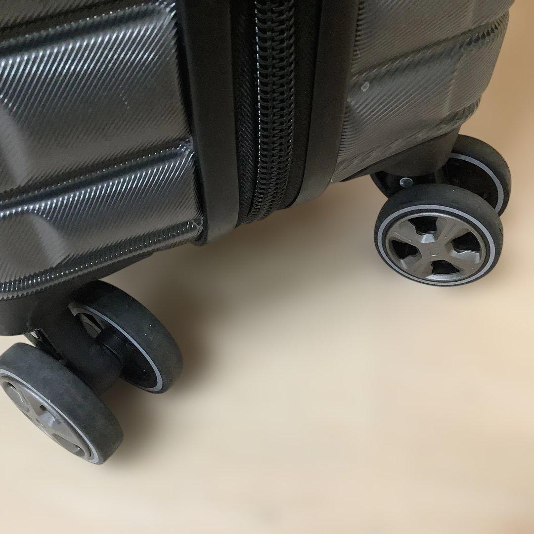 DELSEY PARIS スーツケース 23インチ シルバー　※403