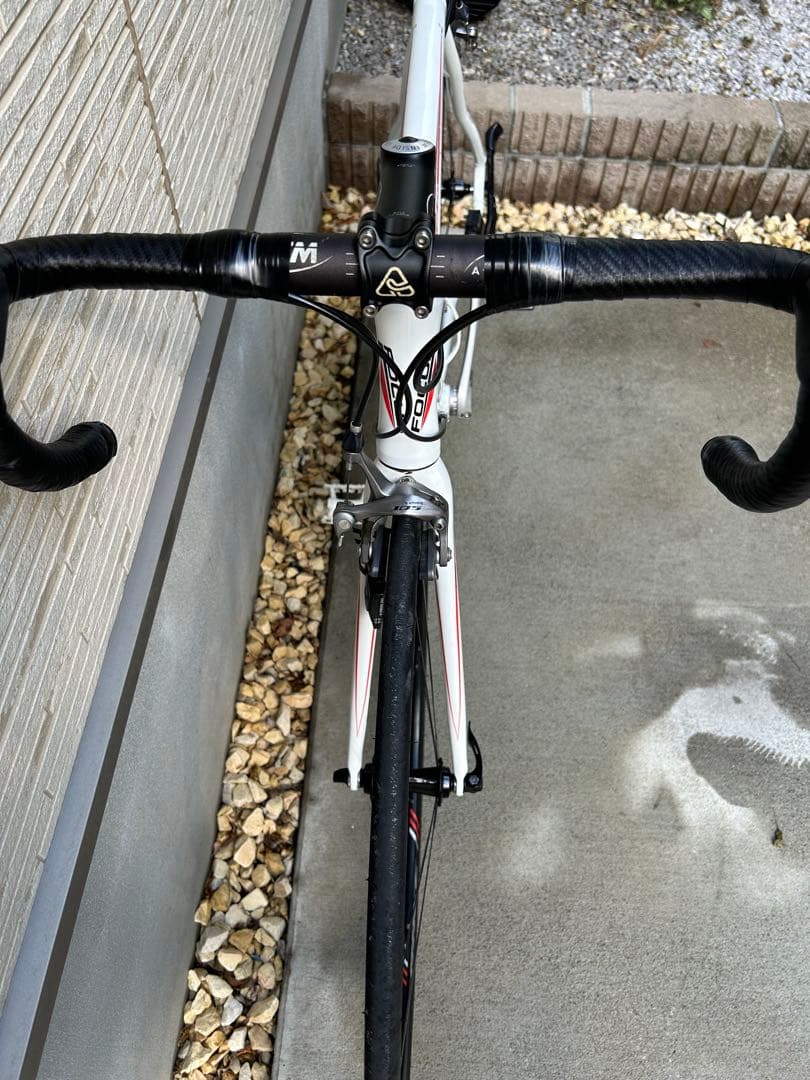 FOCUS VARIADO ロードバイク　直接引き取り限定