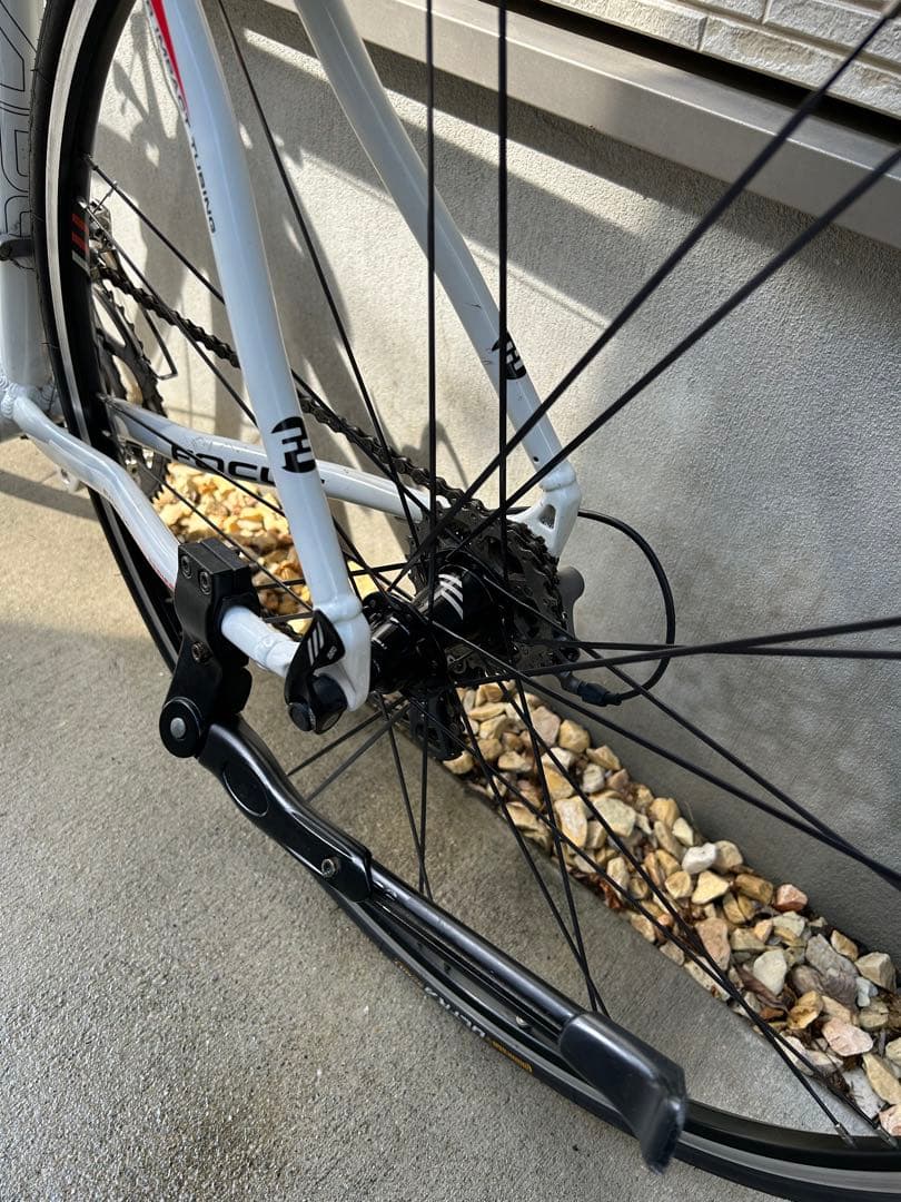 FOCUS VARIADO ロードバイク　直接引き取り限定