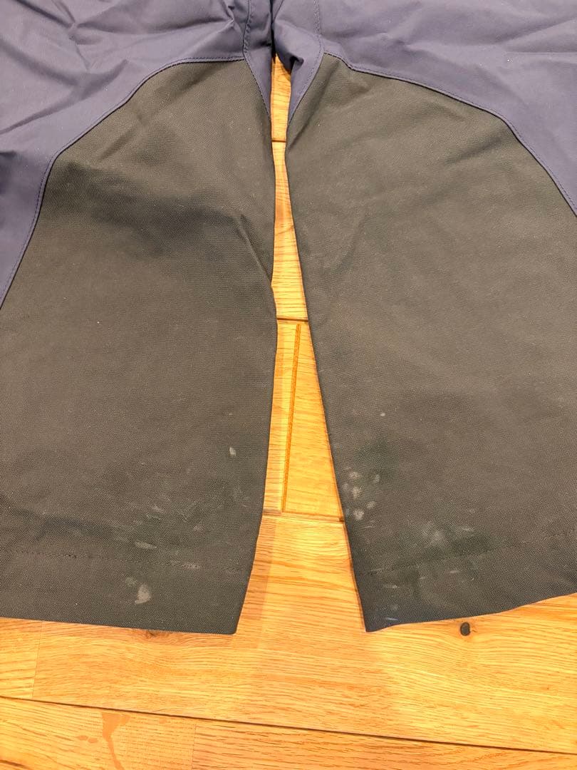 モンベルスキーウェア一式（5点）：上下ウェア（160）+手袋+マスク+ゴーグル