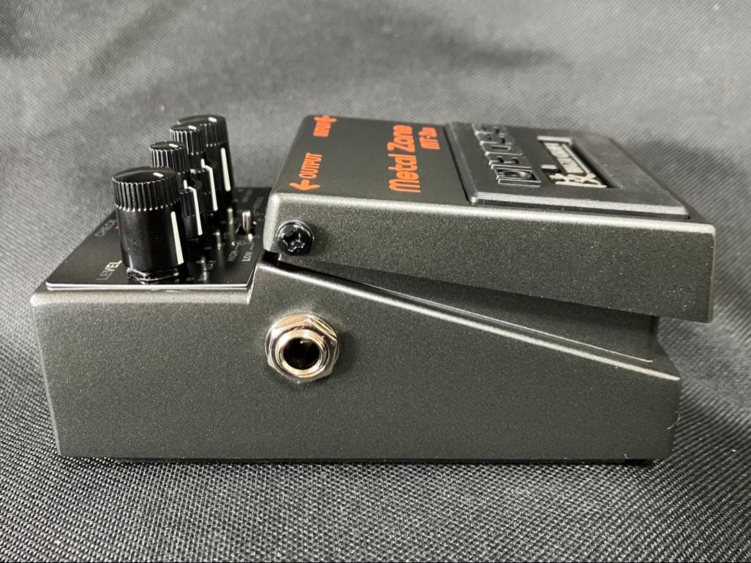 ギター BOSS MT-2w