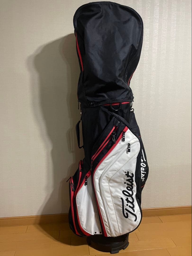 Titleist キャディバッグ 14分割フルセパレート黒/白/赤