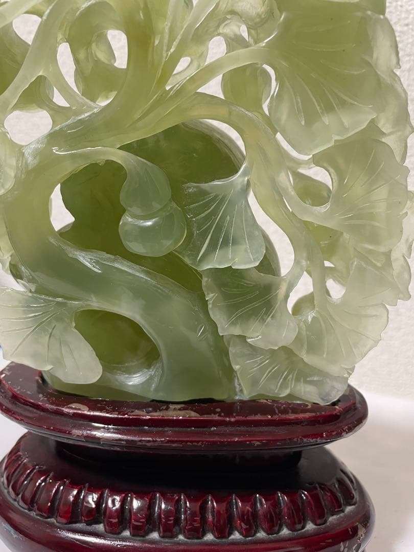 DCM 株式会社　天然石　綠石彫刻瓢箪　置物彫刻 木製台座付き