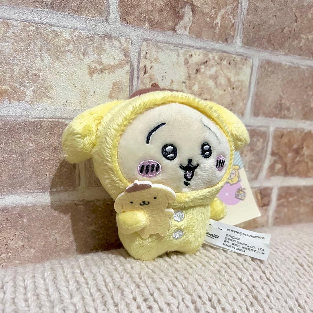ちいかわ　ナガノフレンズ　サンリオ　マスコットホルダー　うさぎ　ポムポムプリン
