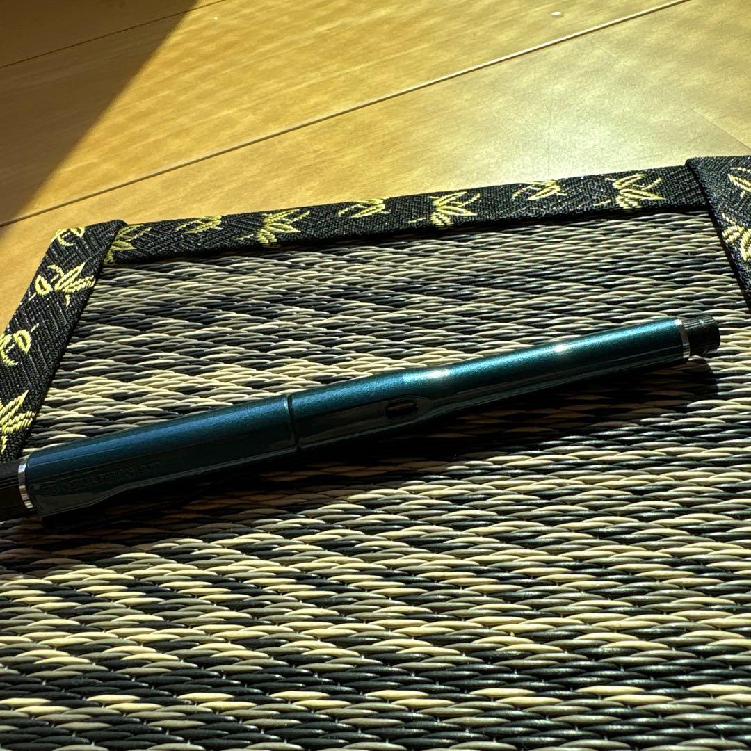 クルトガダイブ　KURUTOGA DIVE 2本セット 文房具シャーペン