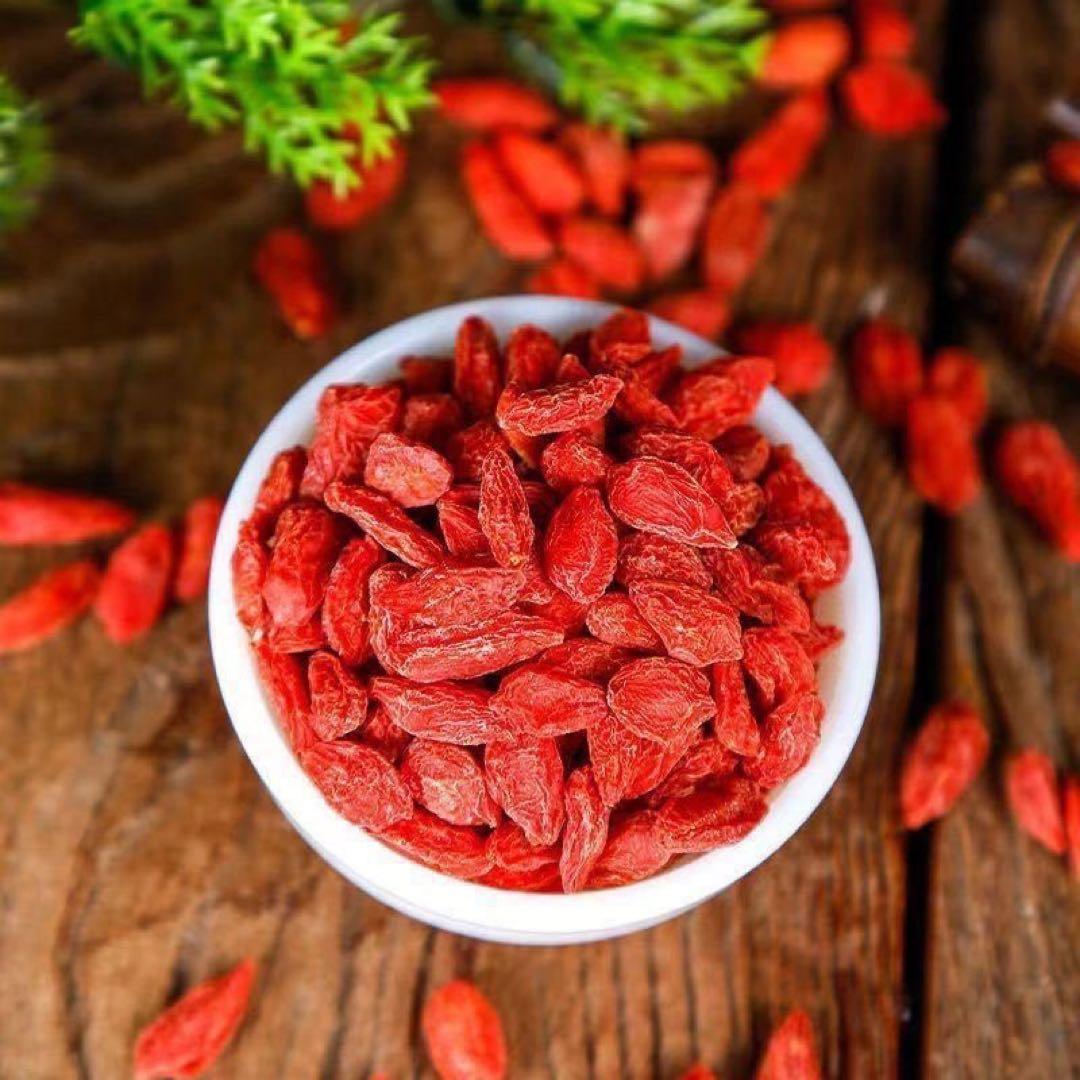 ngocanhbg クコの実(500g)とナツメ1kg白キクラゲ100g