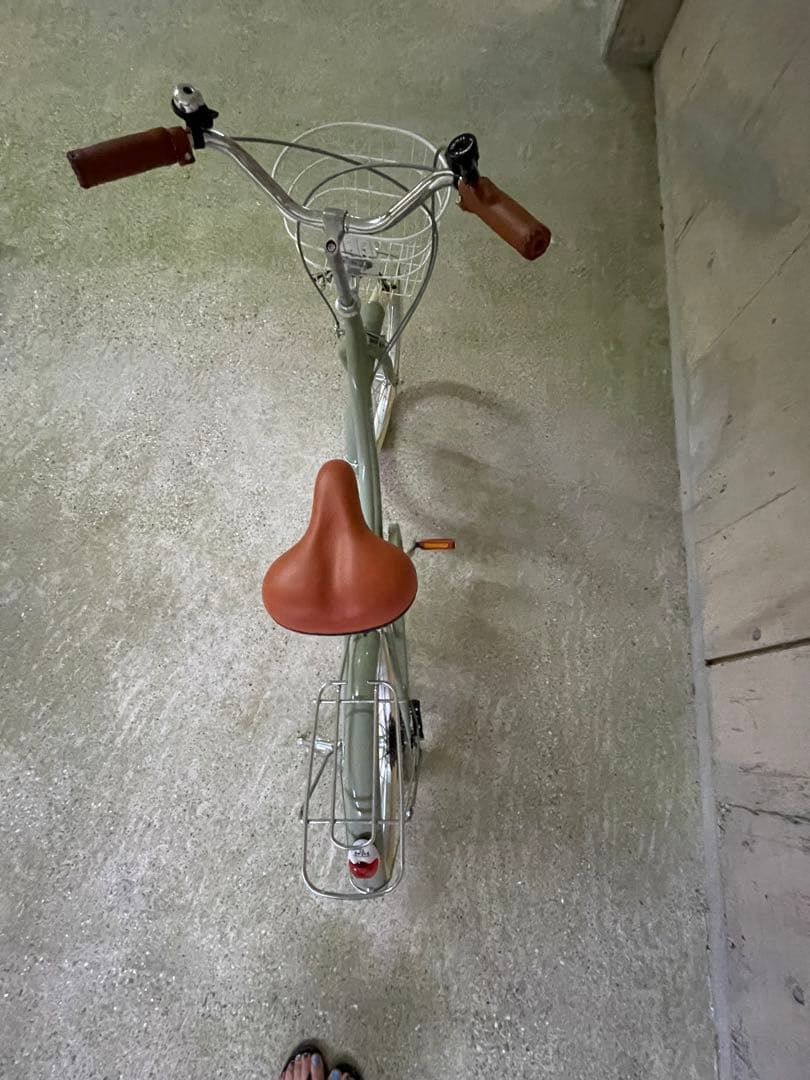 ぼぼんぼん 新品　グリーン 20インチ ジュニアシティ自転車