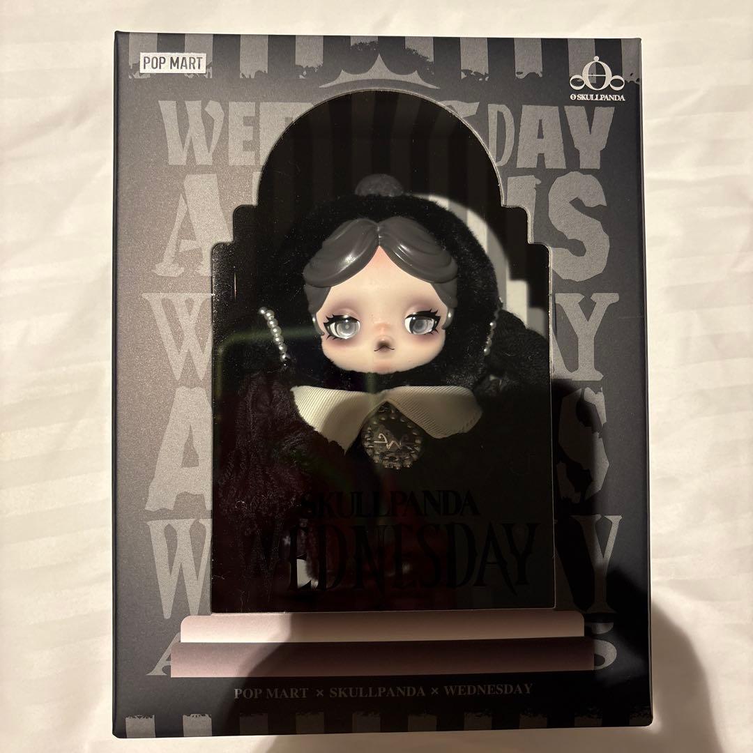 POPMART SKULLPANDA ウェンズデー アメリカ限定スカルパンダ ②
