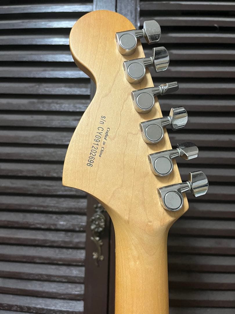 週末特別価格　Squier by Fender Affinityストラト
