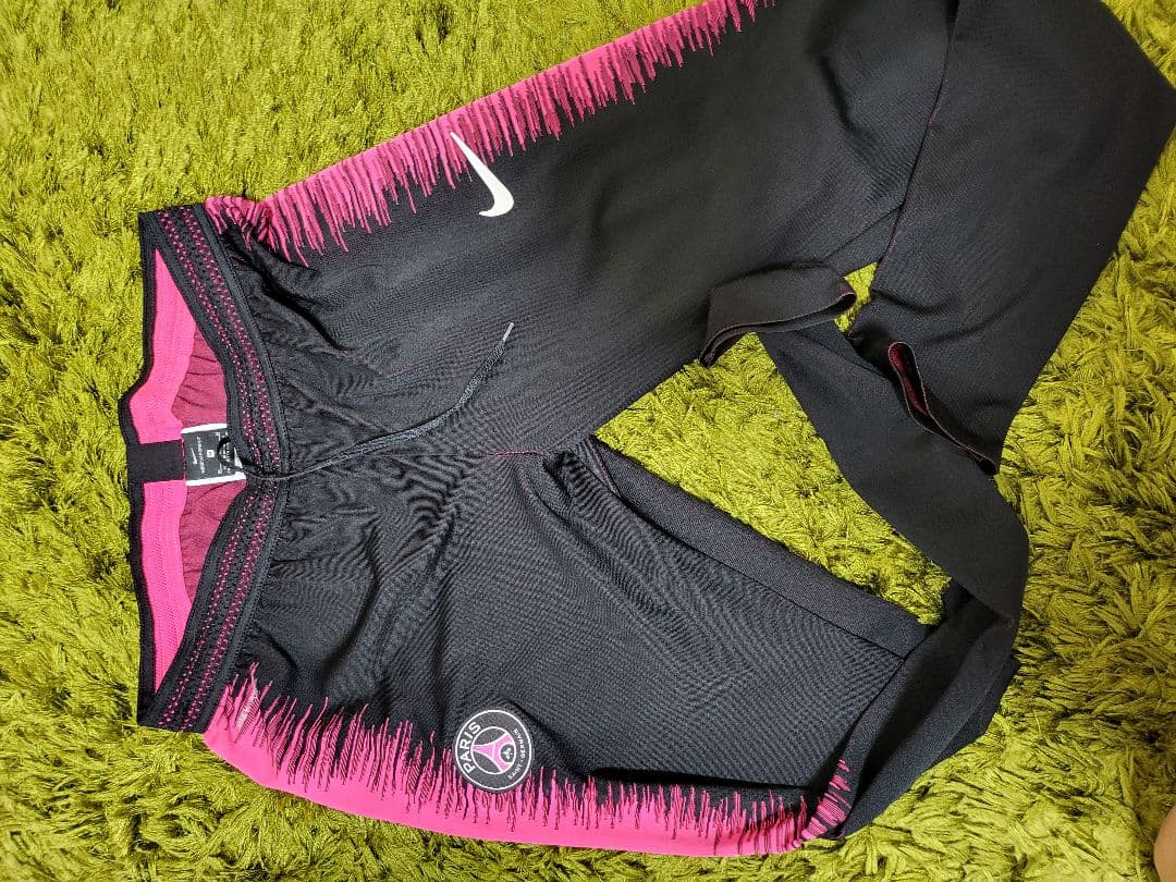 ナイキ  ヴェイパーニット パリサンジェルマン