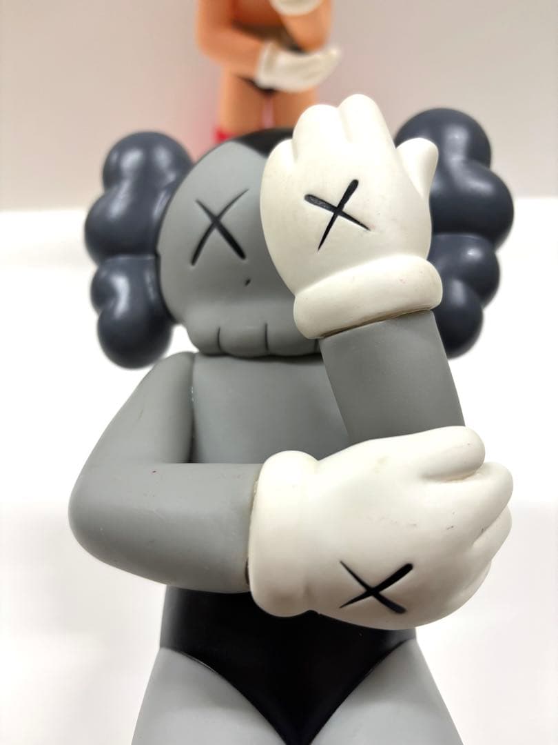 土日値下　2体セットASTRO BOY KAWS フィギュア ソフビ　約35cm