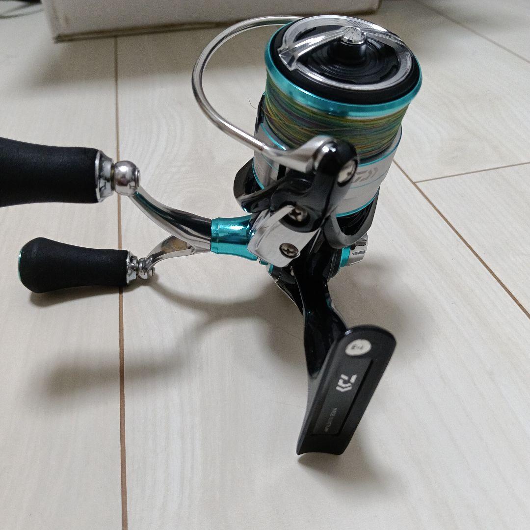 ダイワ　エメラルダスLT 2500S-DH スピニングリール