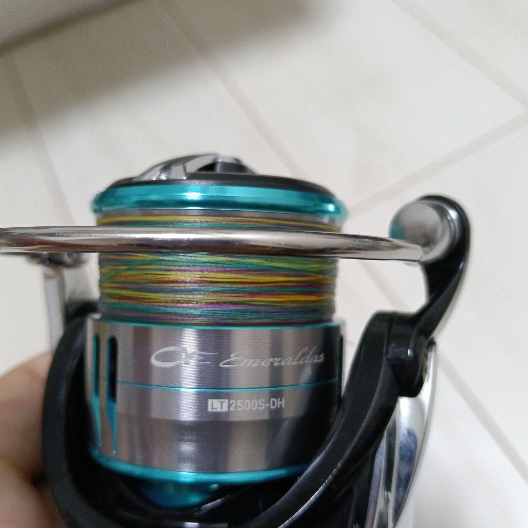 ダイワ　エメラルダスLT 2500S-DH スピニングリール