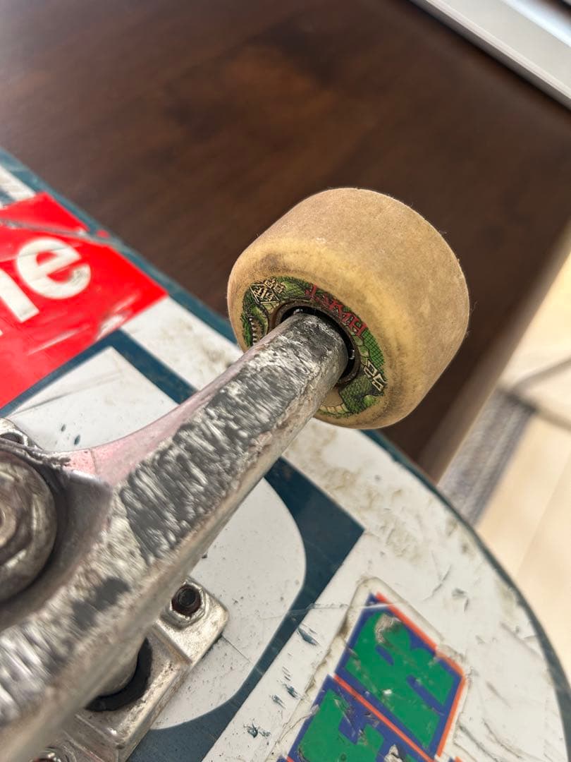 Thunder トラック　lights2 147HI ウィールセット