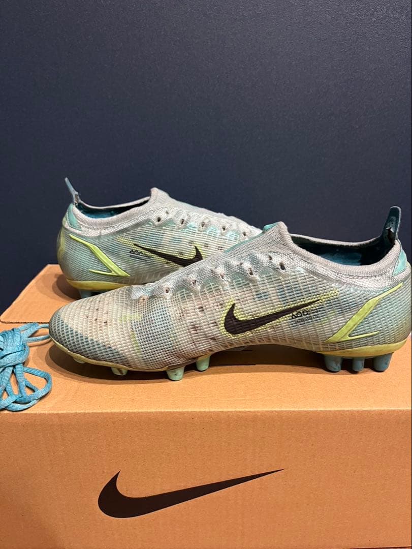 Nike Mercurial サッカーシューズ FG