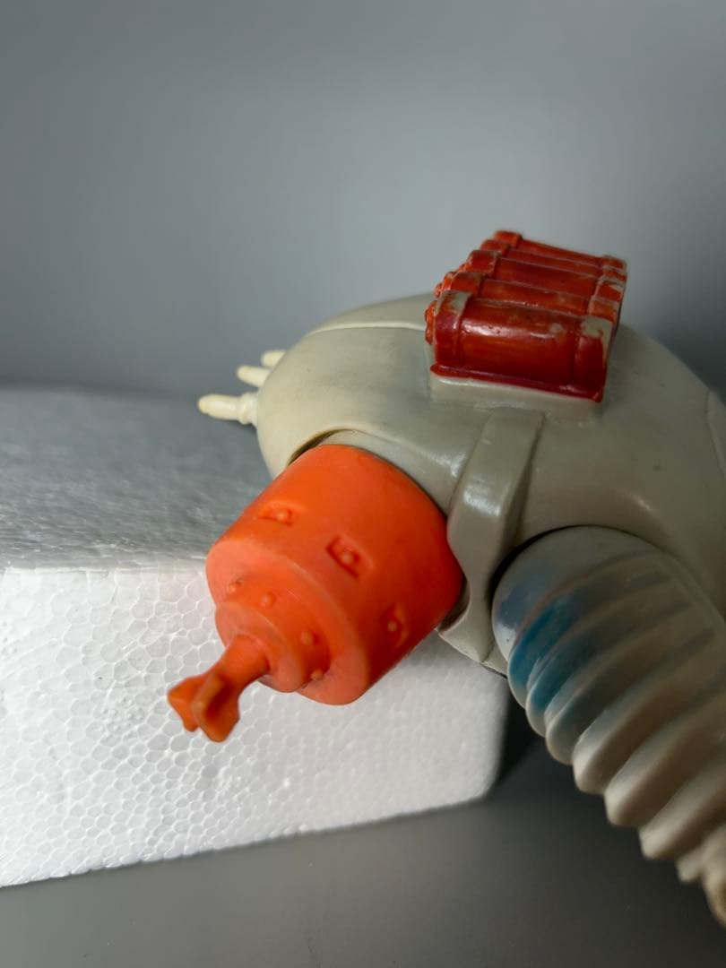 宇宙ロボット　キングジョー　移行期　円谷プロ