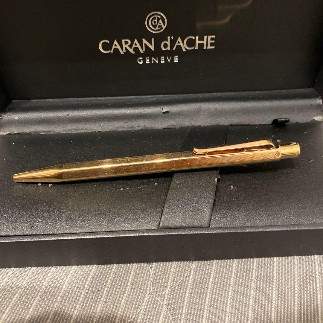 エクリドール　ボールペン　シェブロン