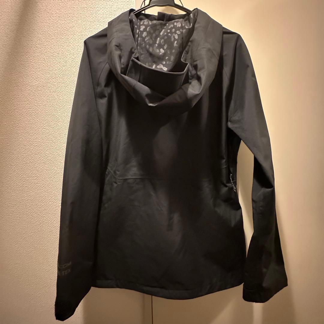 【美品】VOLCOM L-GORE-TEX ジャケット レディース Mサイズ