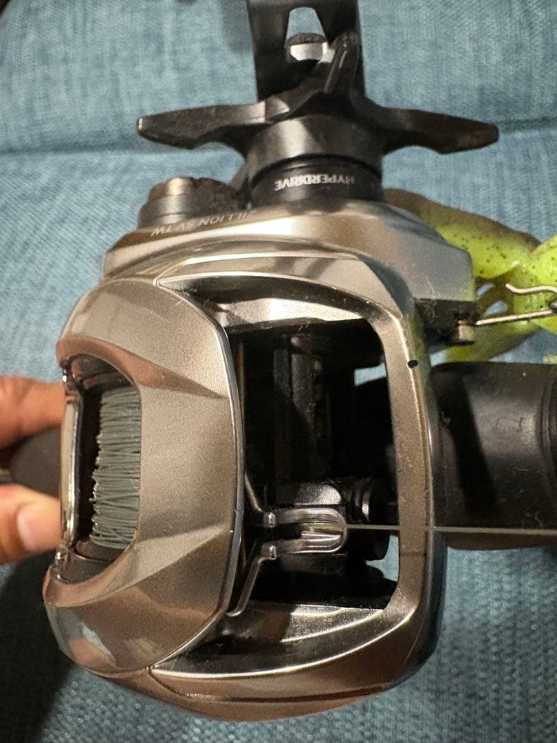 ダイワ 21 ジリオンsvtw 1000HL ZILLION Daiwa