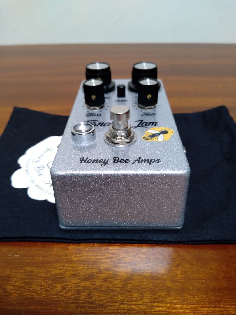 ウーバージャム HoneyBee Amps / Tornado Jam