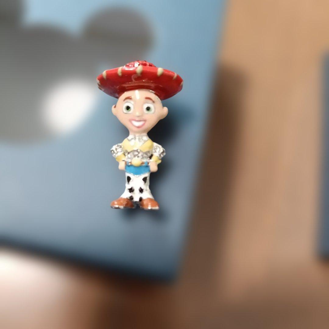 ディズニー スワロフスキー ® クリスタル　ジェシー ミニフィギュア