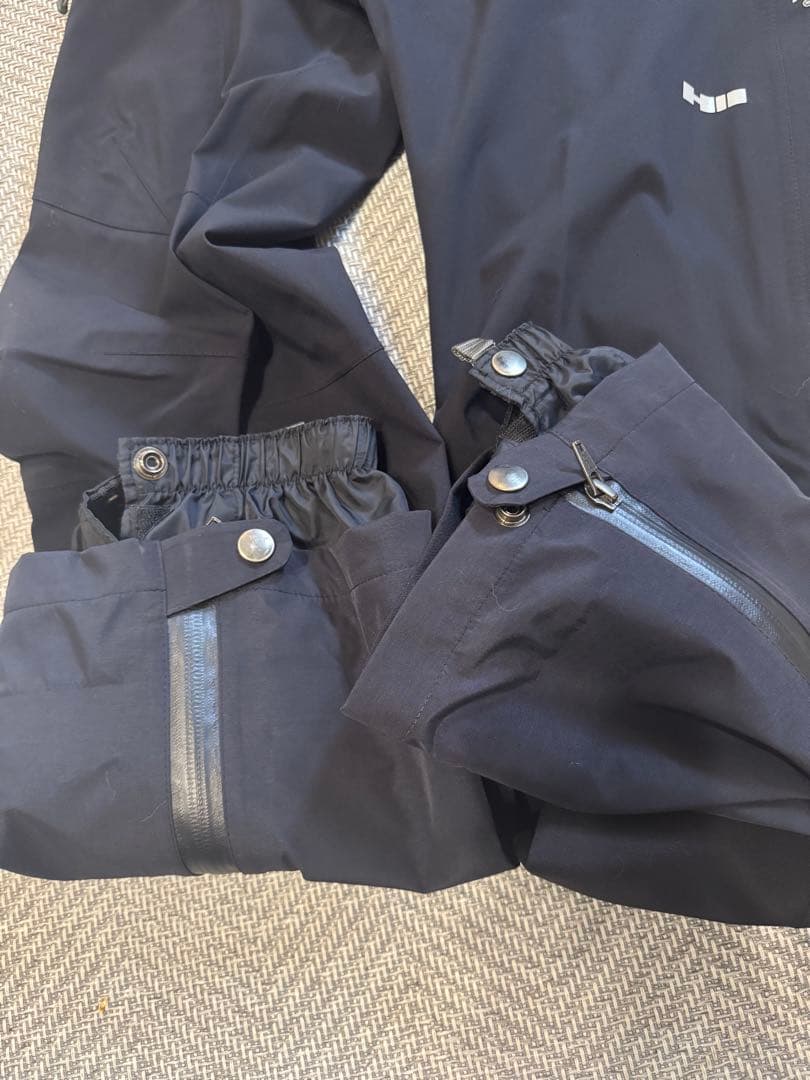 ホグロフス　スノボ　女性用 XS ヘリテージ　パンツ　SS ゴアテックス
