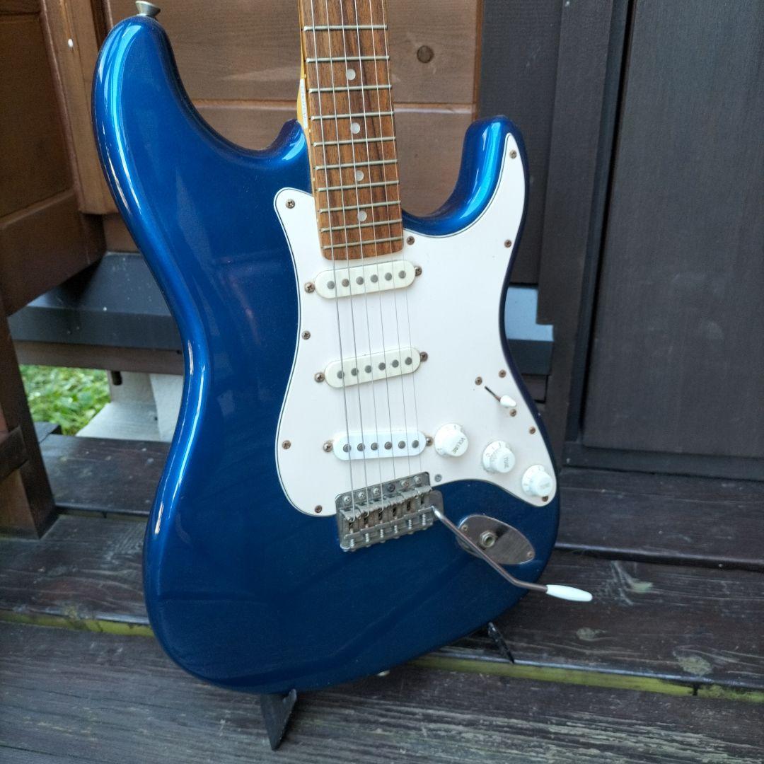 フェンダーではありませんトミ-スミスかと