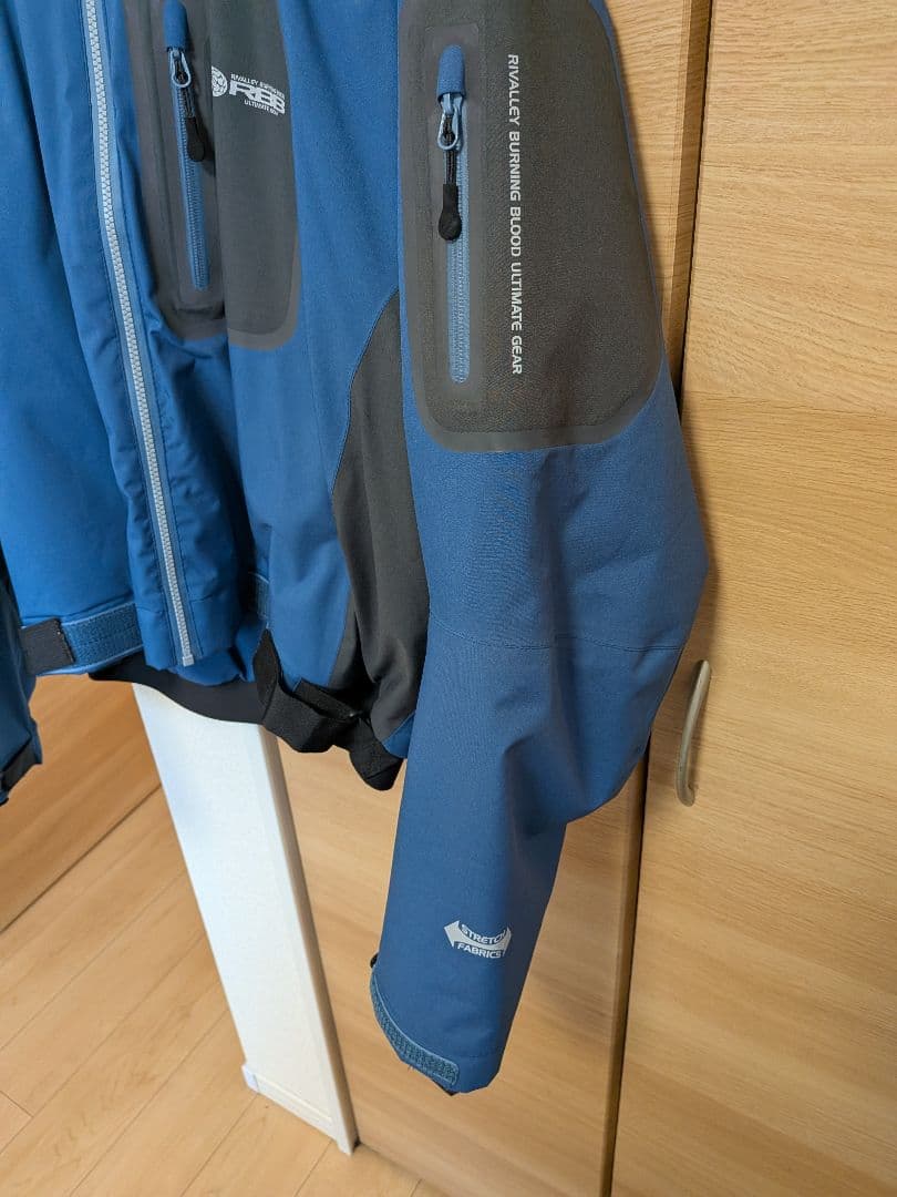 ハルっち　RBB ストレッチウィンタージャケット　リバレイ　レインウェア