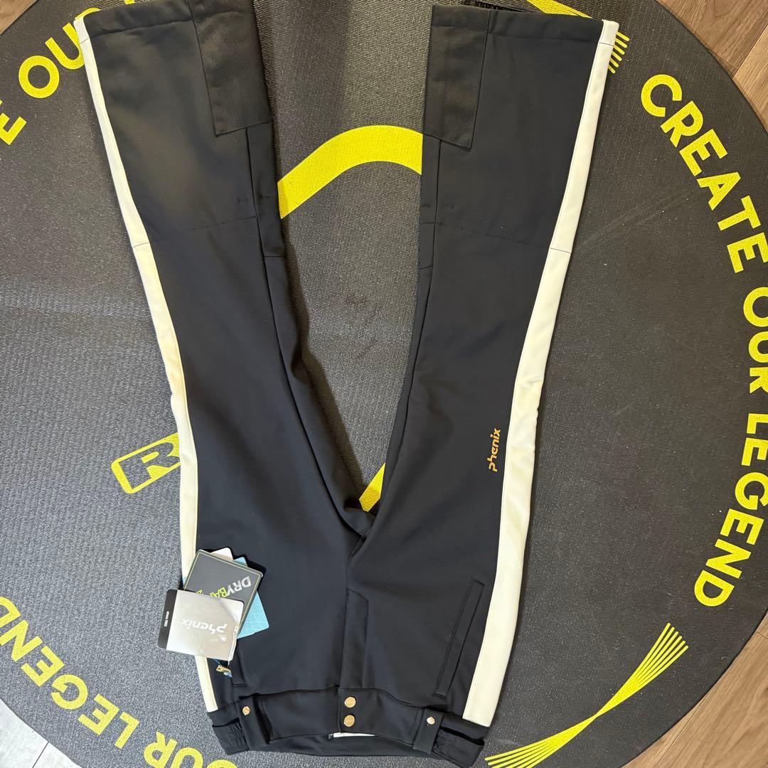 ちゃむさん専用 phenixフェニックス　スキーウェア 上下セットMザイス