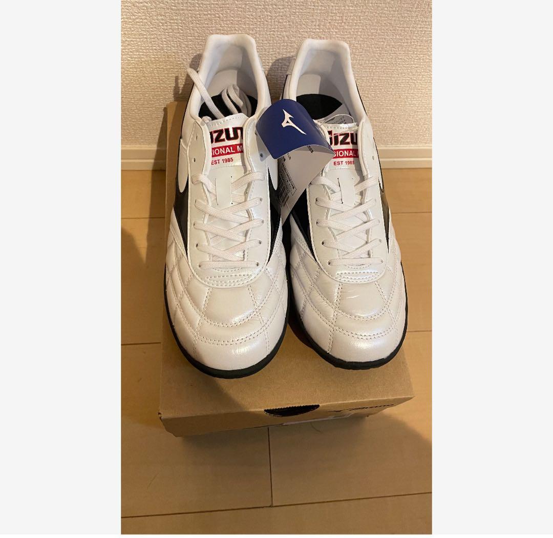 新品未使用モレリアホワイトトレーニングシューズ25cm廃盤モデルカンガルー