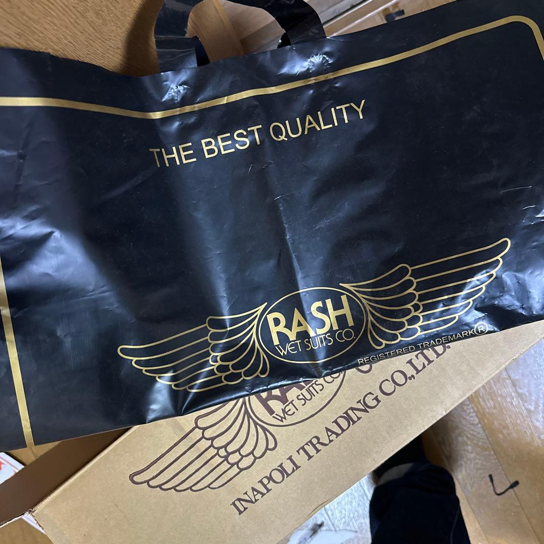 RASHブラックエディション（145000円）