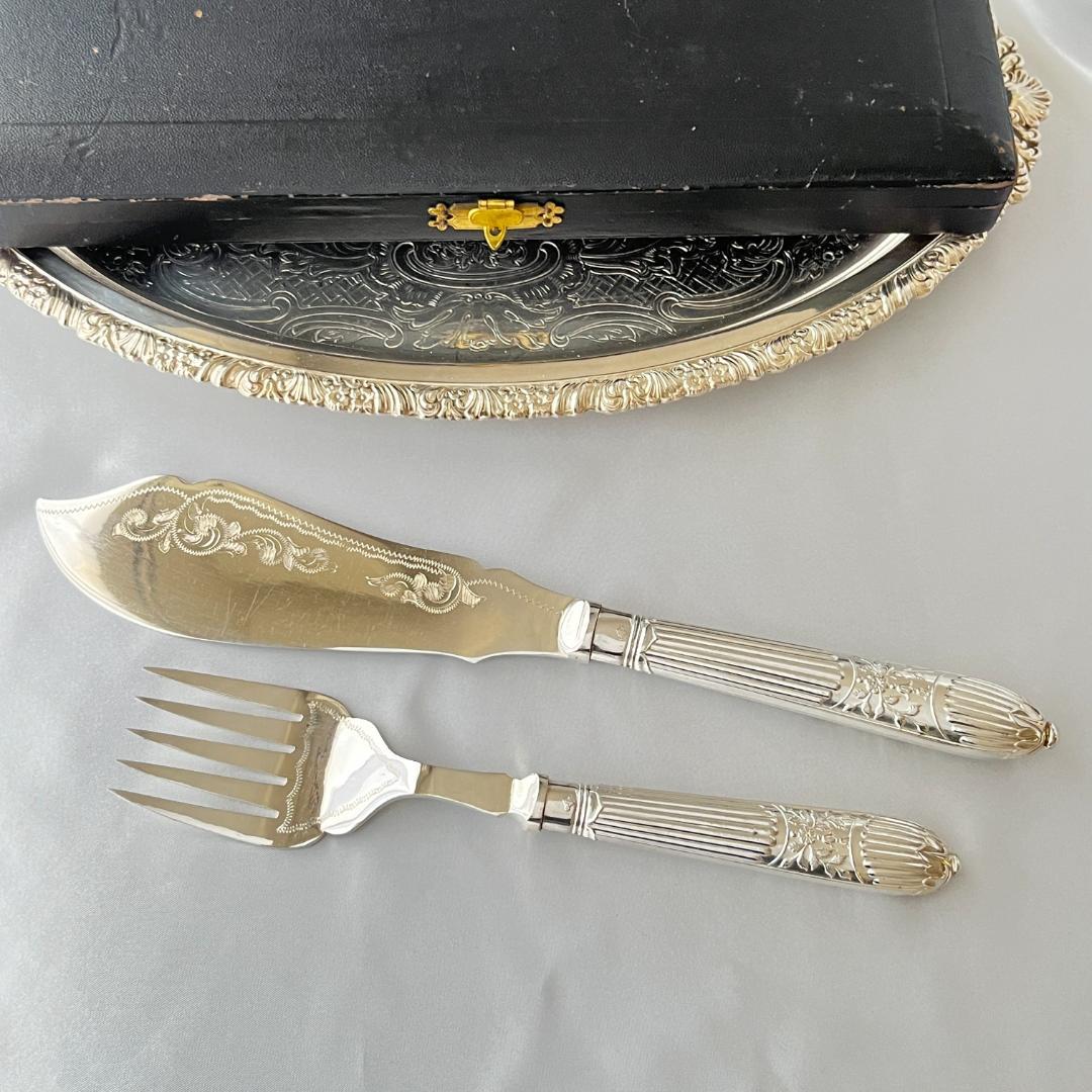 【英国】ビクトリアンのサーバーセット【シルバープレート】