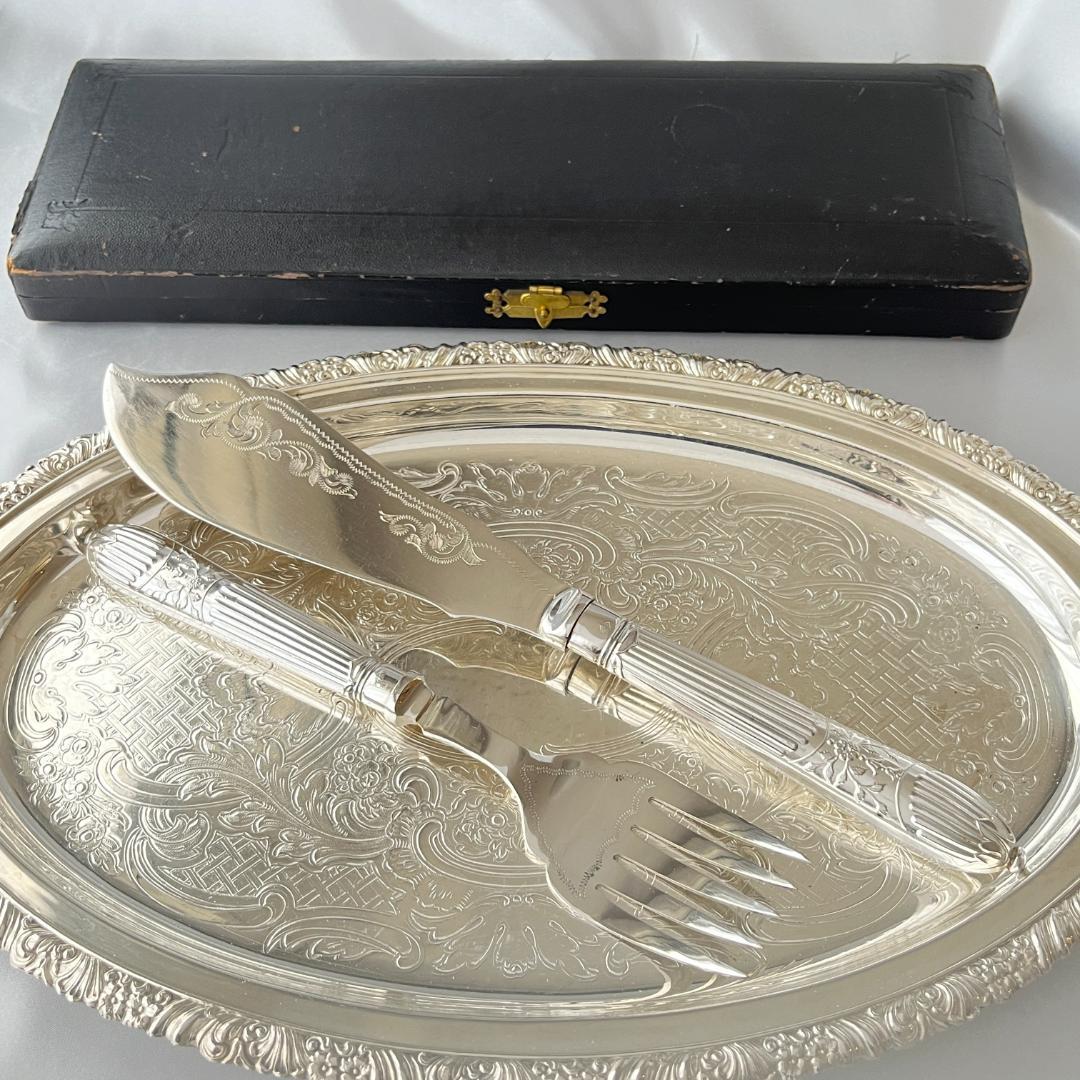 【英国】ビクトリアンのサーバーセット【シルバープレート】