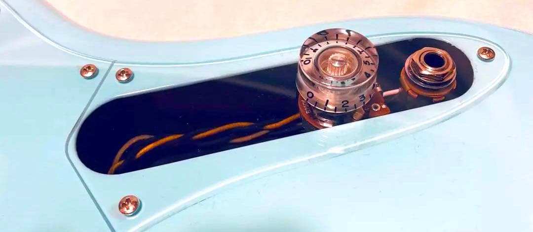 ESP EAST BLUE 04 Limited Sazabys 新品同等