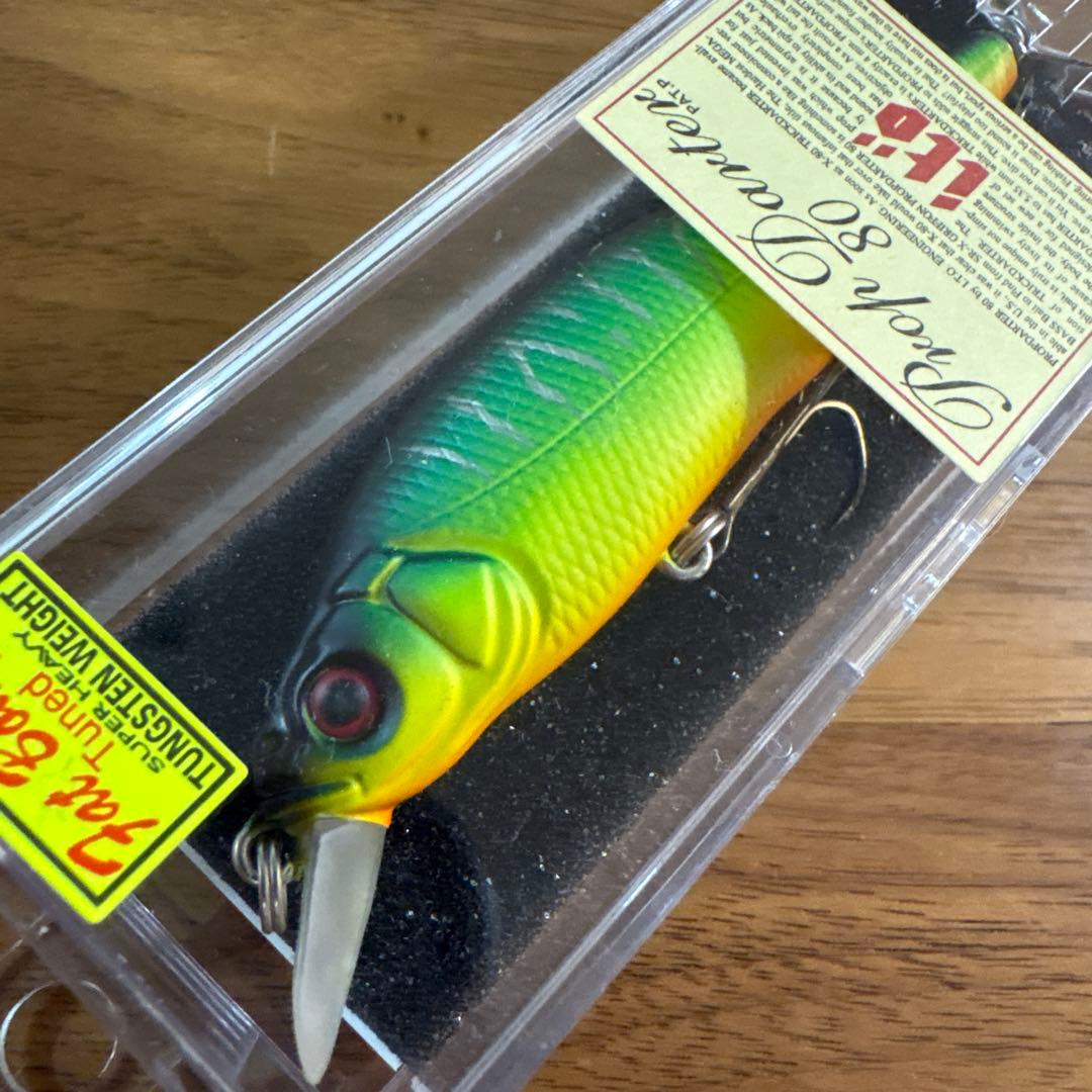 ☆新品☆オールド☆メガバス　プロップダーター　4個　ヴァイパーレッド　タマムシ