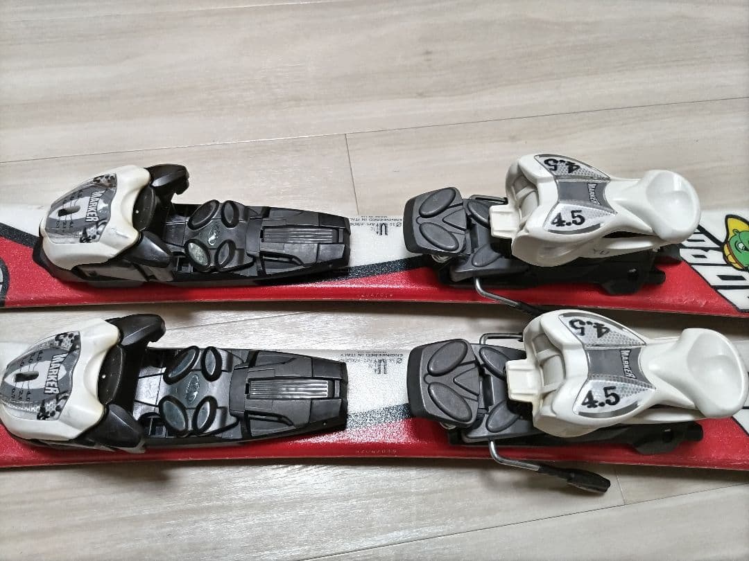 80cmジュニアスキーとブーツセット