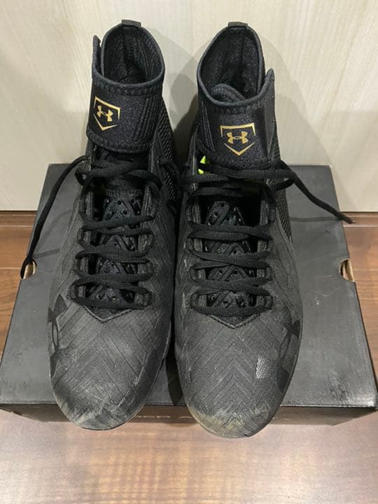 アンダーアーマースパイク　野球　27.5センチ