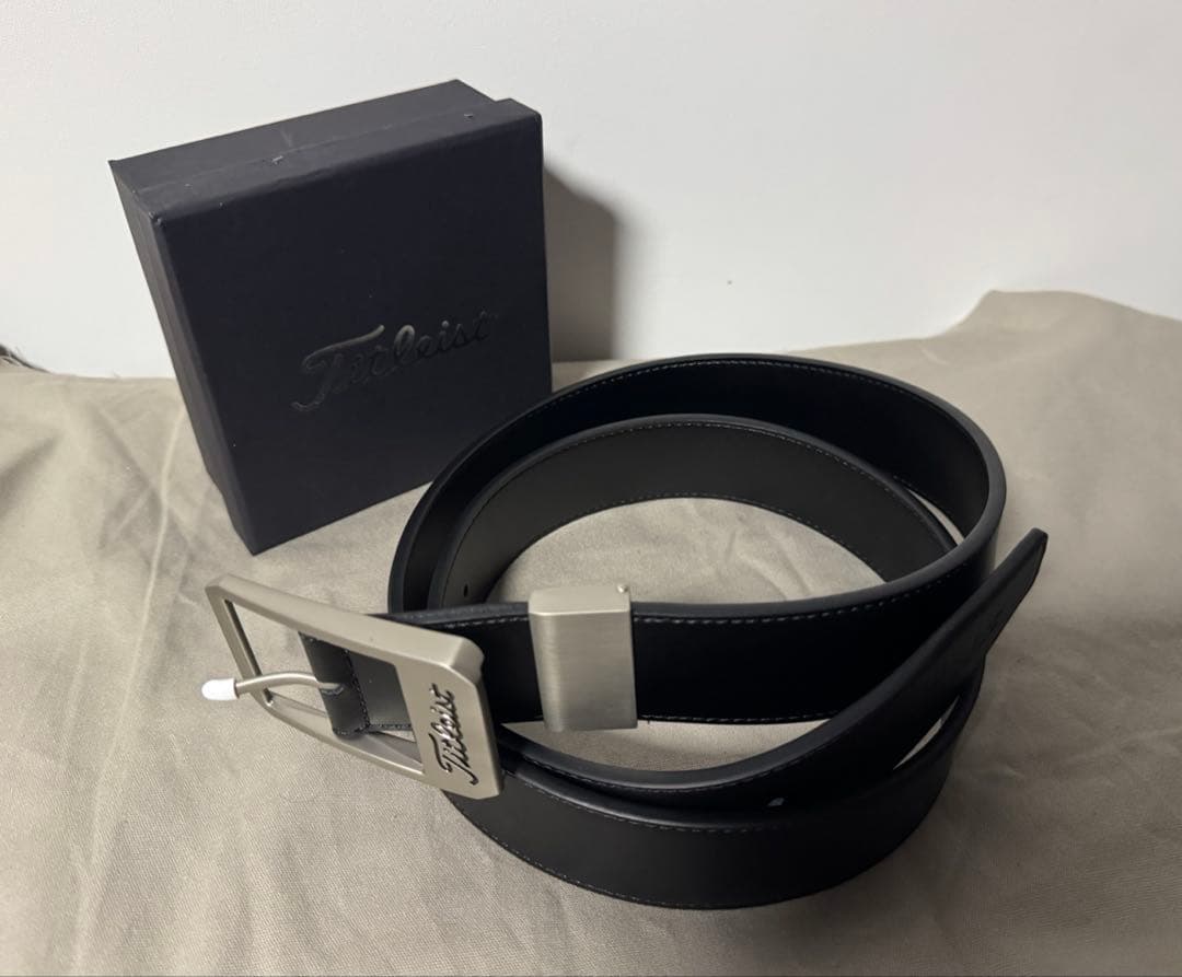 Titleist レザーベルト 黒　Lサイズ　116cm ゴルフ　メンズ