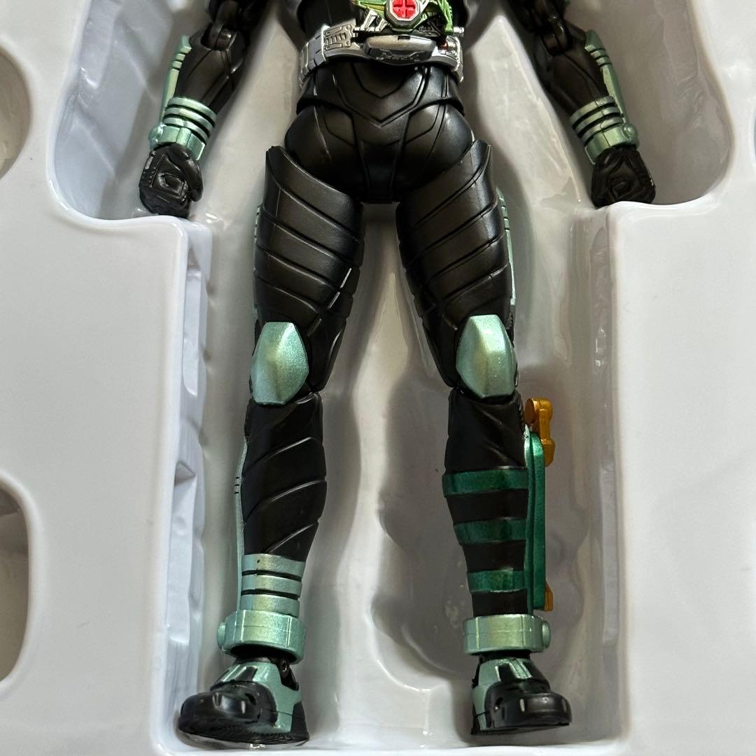 S.H.Figuarts 真骨彫製法 仮面ライダーキックホッパー