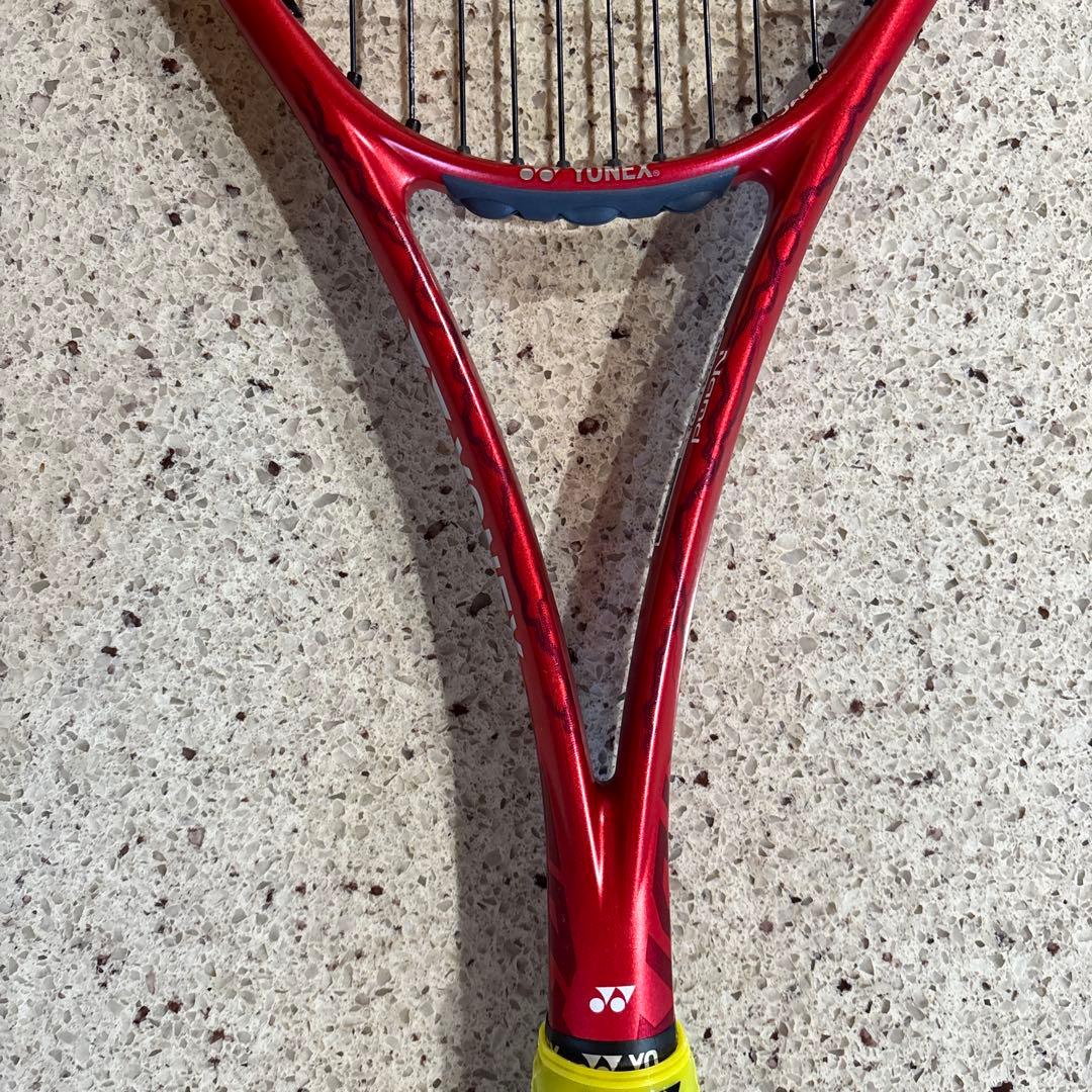 VOLTRAGE 7V テニスラケット クレナイ